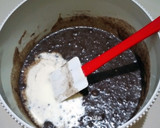 Foto langkah ke 2 dari resep Muffin Ketan Hitam Keju.
