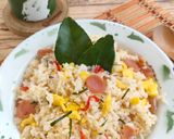 Foto langkah ke 6 dari resep Nasi Goreng Daun Jeruk.