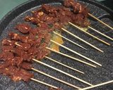 Foto langkah ke 4 dari resep Sate Rembiga khas Mataram.