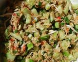 Foto langkah ke 5 dari resep Gudangan/ Urap Sayur.