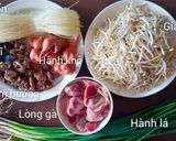 Hình bước làm 1 của món Miến xào lòng gà