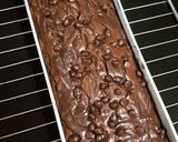 Foto langkah ke 5 dari resep Fudgy Brownies Shiny Crust.
