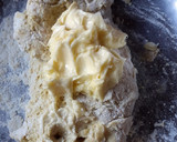Foto del paso 2 de la receta: Rosca rellena de membrillo y pasas de uva🧉