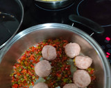 Foto del paso 5 de la receta: Albóndigas de pollo con vino blanco