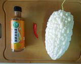 涼拌苦瓜 史上最簡單 免開火的食譜步驟1照片