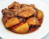 Foto langkah ke 7 dari resep Semur Ayam Kentang.
