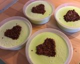 Une image de l'étape 7 de Crèmes aux œufs pistache vanille cœur éclats de caramel beurre salé.