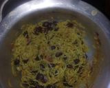 A picture of step 6 of Indommie noodles.