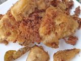 75. Ayam goreng laos