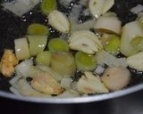 Foto del paso 4 de la receta: Pastas secas de salvado y algas en salsa naranja
