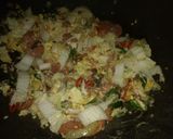 Foto langkah ke 4 dari resep Bihun Jagung Goreng.