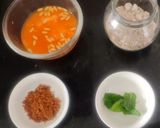 A picture of step 2 of Muskmelon juice.