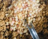 A picture of step 3 of Laddoo.