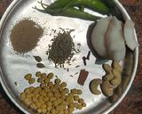 A picture of step 3 of White kurma.