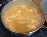 Foto del paso 6 de la receta: Paella de cigalas, gambones, colas de langostino y sepia
