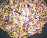 Foto del paso 5 de la receta: Elicoidali con Champiñones y Shiitake, Guisantes Bacon y Jamón