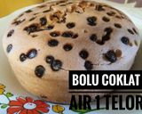 Foto langkah ke 6 dari resep Bolu Coklat Air 1 Telor.