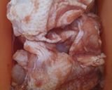 Foto langkah ke 3 dari resep Keto Garlic Fried Chicken.