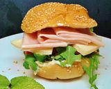 Foto del paso 8 de la receta Sándwich de Pechuga de Pavo, Queso, Rúcula, Tomate y Mayonesa de Curry.