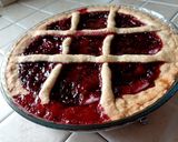 Foto del passaggio 6 della ricetta Crostata con ricotta e marmellata di visciole