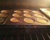 Foto langkah ke 6 dari resep Vanilla Cupcake.