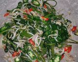 Foto langkah ke 3 dari resep Tumis Kangkung Tauge.