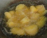 Foto langkah ke 4 dari resep Singkong Merekah, Gurih Dan Cryspi.