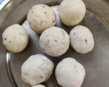 રાઈસ બોલ્સ રેસીપી સ્ટેપ4ફોટો