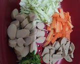 Foto langkah ke 1 dari resep Kwetiaw goreng.
