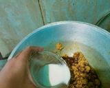 Foto langkah ke 3 dari resep Ayam Cincang Kecap (Isian Bakpao atau Roti).