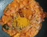 A picture of step 3 of Baingan and Aloo fry.
