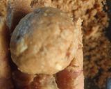 गोंद बादाम लड्डू (gond badam ladoo recipe in Hindi) रेसिपी चरण 5 फोटो