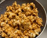 Gambar langkah 5 resipi Popcorn Caramel Qysha.