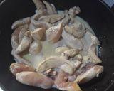 Foto del paso 2 de la receta: Pollo al ananá