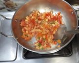टमाटर और चने की चाट (tamatar aur chane ki chaat recipe in Hindi) रेसिपी चरण 3 फोटो