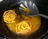 Foto langkah ke 8 dari resep Jalebi.