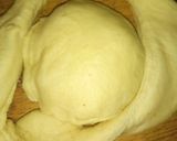 A picture of step 8 of Fried fish bread.