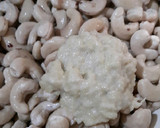 Foto langkah ke 2 dari resep Kacang Mede Goreng.