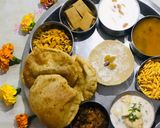 A picture of step 3 of Veg thali Holi special.