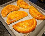 A picture of step 14 of Calzones from scratch.