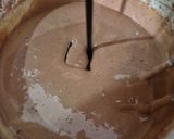 Foto langkah ke 4 dari resep Bolu Coklat Topping Keju.