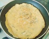 Foto del paso 6 de la receta Tortilla de espárragos silvestres y calabacín