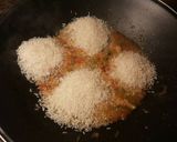 Foto del paso 15 de la receta: Wok de arroz basmati con almejas y sepias en salsa de soja