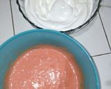 Foto langkah ke 9 dari resep Strawberry Oreo Chiffon Cake.