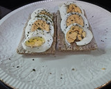 Foto del paso 2 de la receta: Huevo duro especiado con tostadas de trigo sarraceno