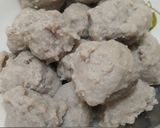 Foto langkah ke 4 dari resep Baso sapi.