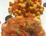 Foto del paso 9 de la receta: Escalope de pollo a la napolitana con garbanzos paprika🌶