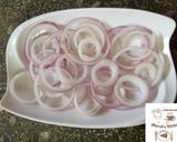 A picture of step 2 of Onion rings.