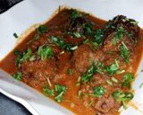 A picture of step 8 of Kofta Curry.