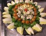 Une image de l'étape 7 de Salade de cresson aux jeunes endives, tomates cerises et persil.